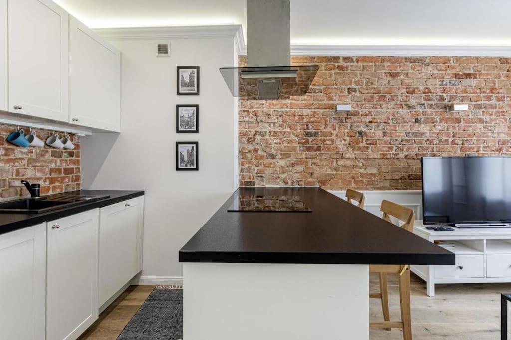 Central Wroclaw Apartment - City Center - Bright And Cozy - U11 מראה חיצוני תמונה