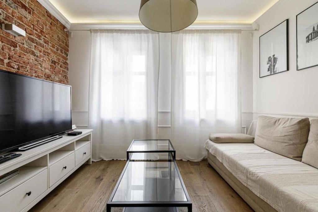 Central Wroclaw Apartment - City Center - Bright And Cozy - U11 מראה חיצוני תמונה
