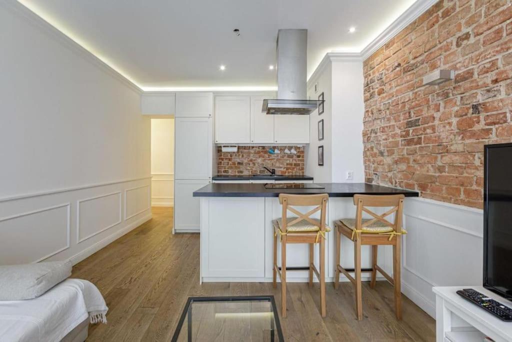 Central Wroclaw Apartment - City Center - Bright And Cozy - U11 מראה חיצוני תמונה